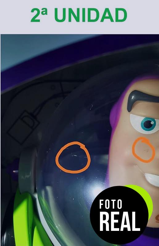buzz-lightyear-figura-interactiva-toy-story-foto-1