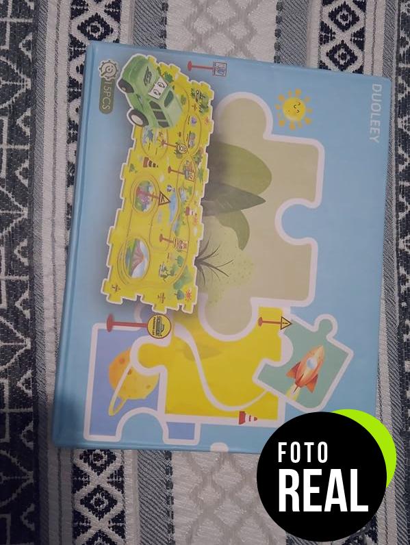 pista-coche-juguete-ninos-foto-1